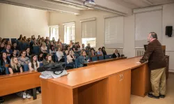 			Image photo gallery  - Lecture by Dr. Kmoníček (2016)
	